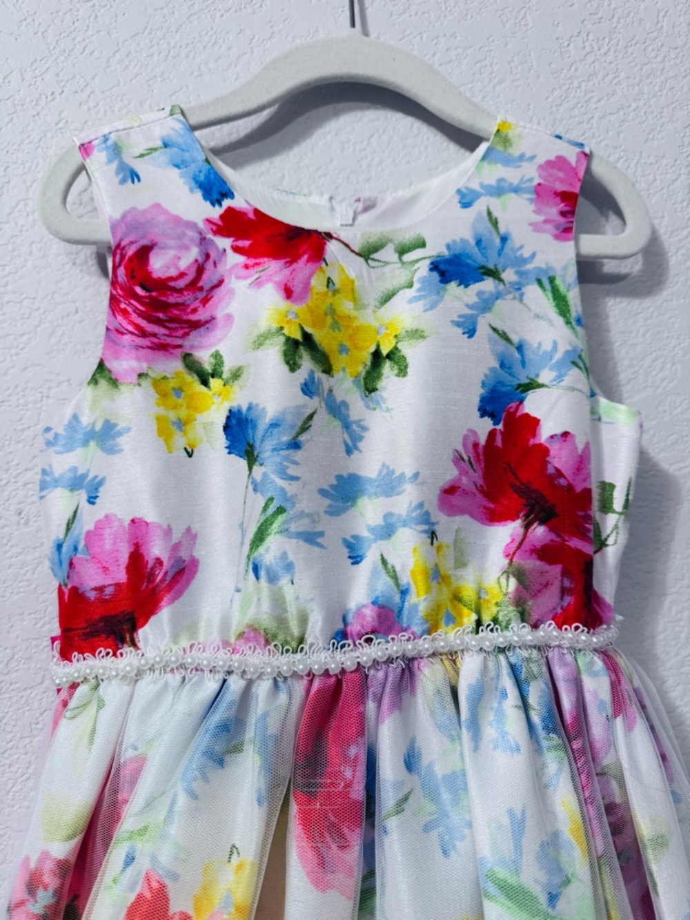 Sorbet Girl’s White Floral Sleeveless Party Dress with Multicolor Blooms. Size 6 - Picture 3 of 13